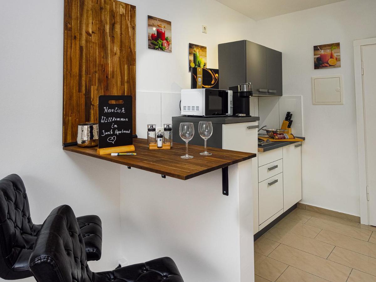 Gemuetliche & Individuelle Ferienwohnungen In Krefeld - Junik Apartments Extérieur photo