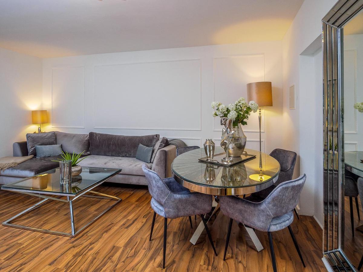 Gemuetliche & Individuelle Ferienwohnungen In Krefeld - Junik Apartments Extérieur photo