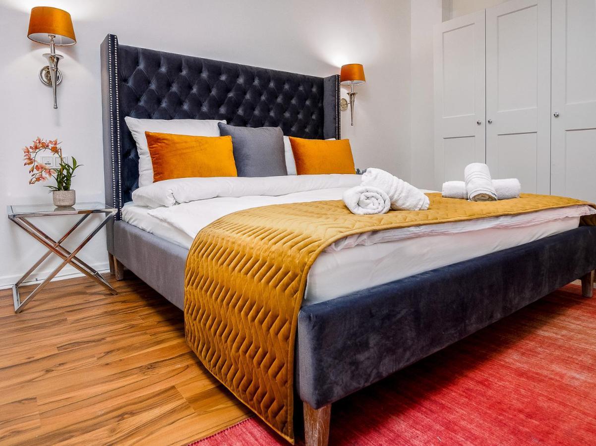 Gemuetliche & Individuelle Ferienwohnungen In Krefeld - Junik Apartments Extérieur photo