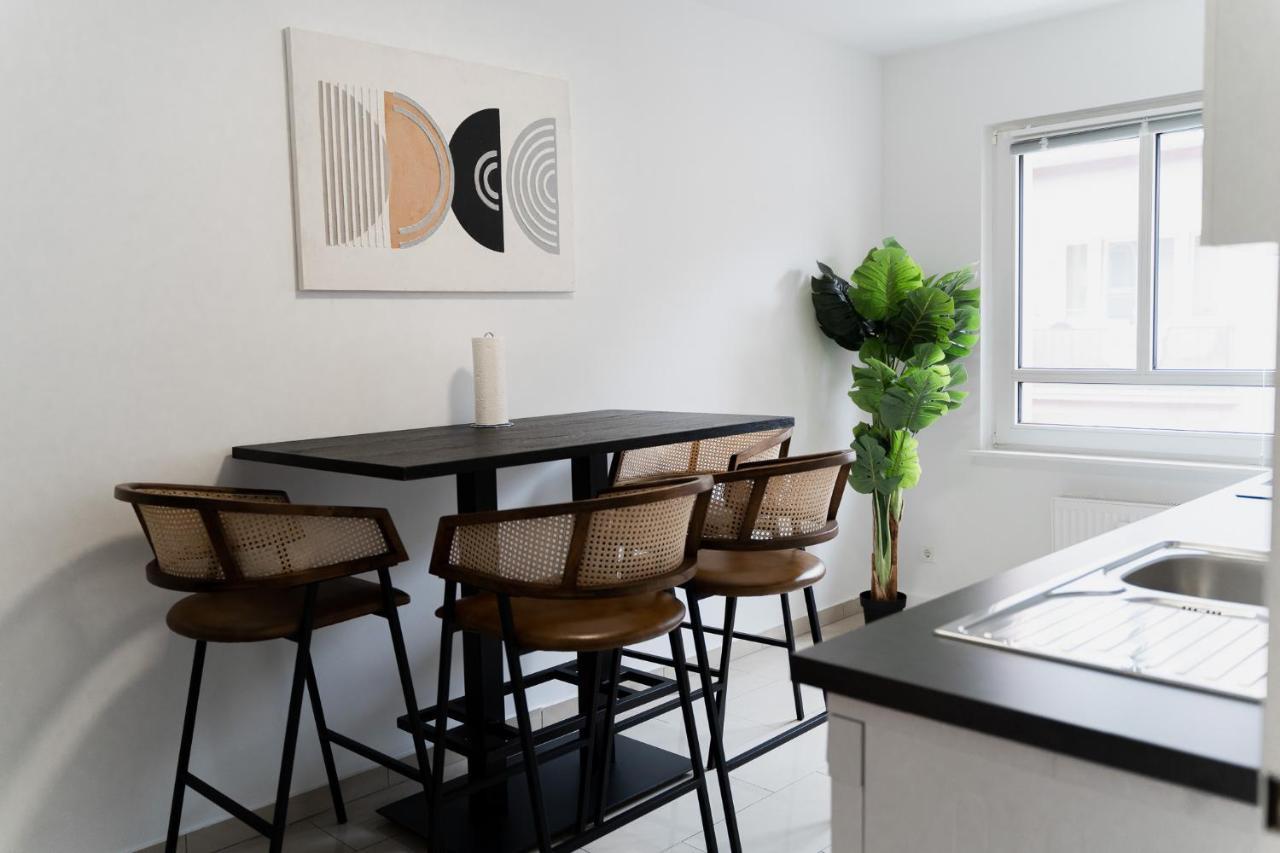 Gemuetliche & Individuelle Ferienwohnungen In Krefeld - Junik Apartments Extérieur photo
