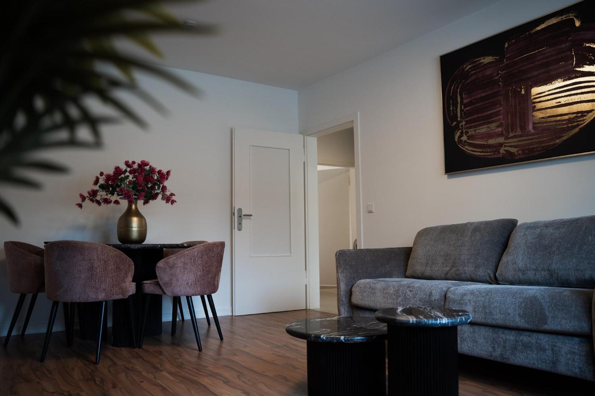 Gemuetliche & Individuelle Ferienwohnungen In Krefeld - Junik Apartments Extérieur photo